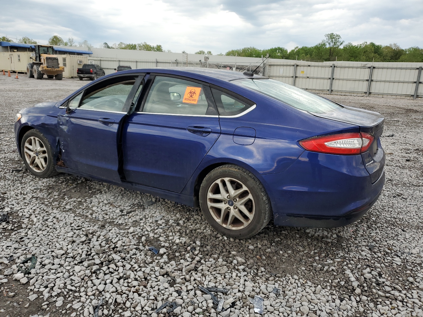 1FA6P0H7XF5127444 2015 Ford Fusion Se