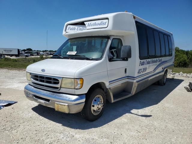 2002 Ford Econoline E450 Super Duty Cutaway Van