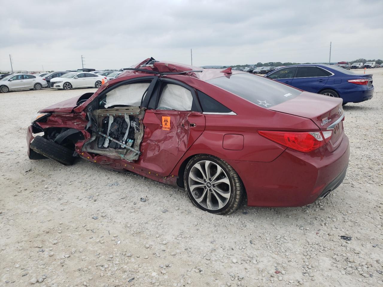2014 Hyundai Sonata - Image 2