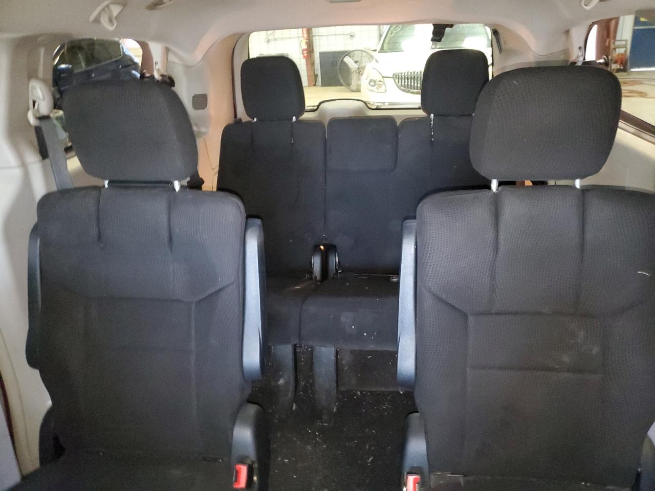 2011 Chrysler Town & Country Touring VIN: 2A4RR5DG7BR636404 Lot: 49172924