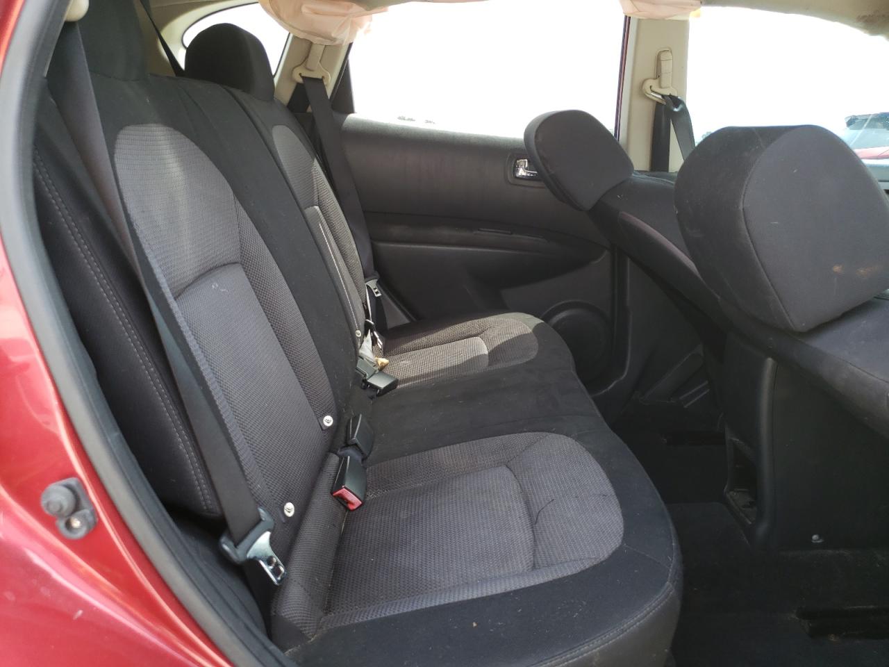 2010 Nissan Rogue - Image 12