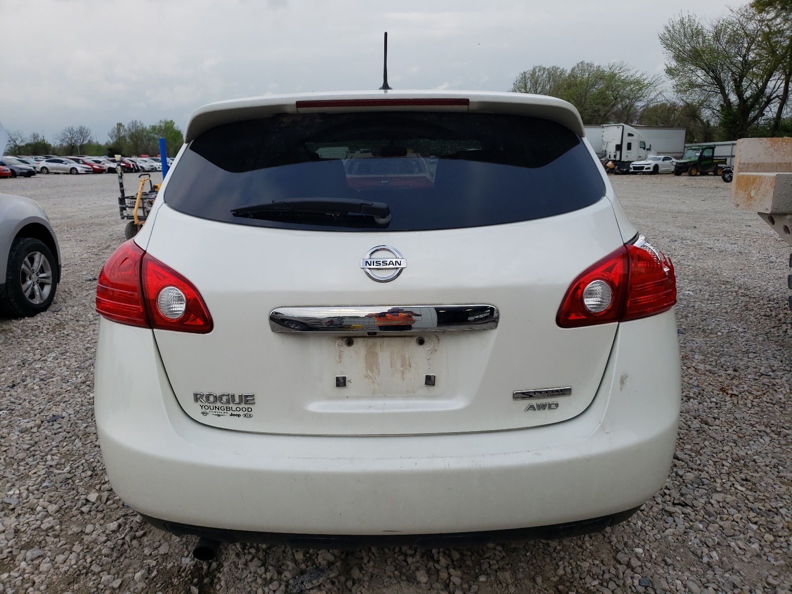 2013 Nissan Rogue S vin: JN8AS5MV3DW102725