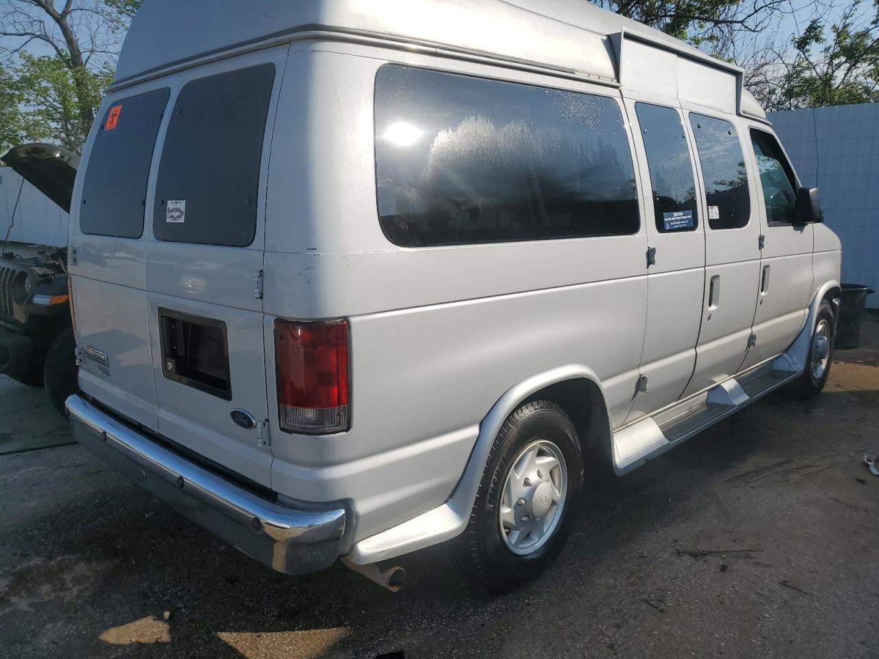 1FBNE31L48DA30502 2008 Ford Econoline E350 Super Duty Wagon