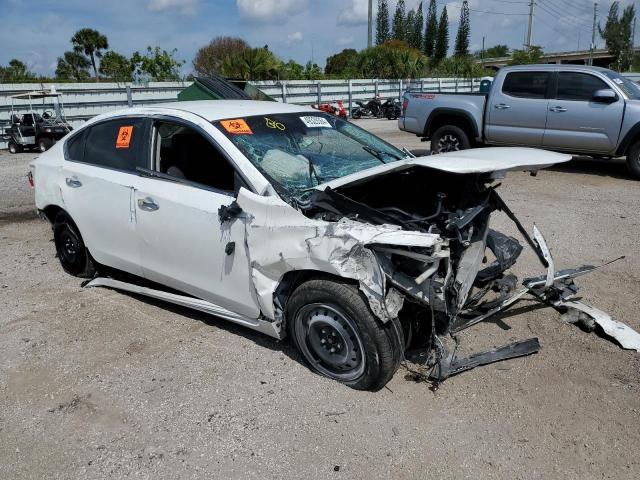 Sedans NISSAN ALTIMA 2014 White