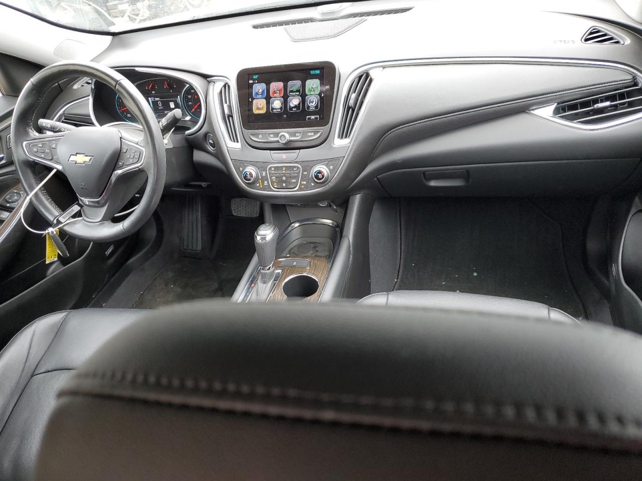 1G1ZE5SX4JF287818 2018 Chevrolet Malibu Premier