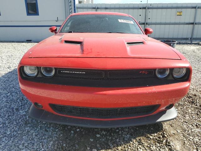 Купе DODGE CHALLENGER 2015 Червоний