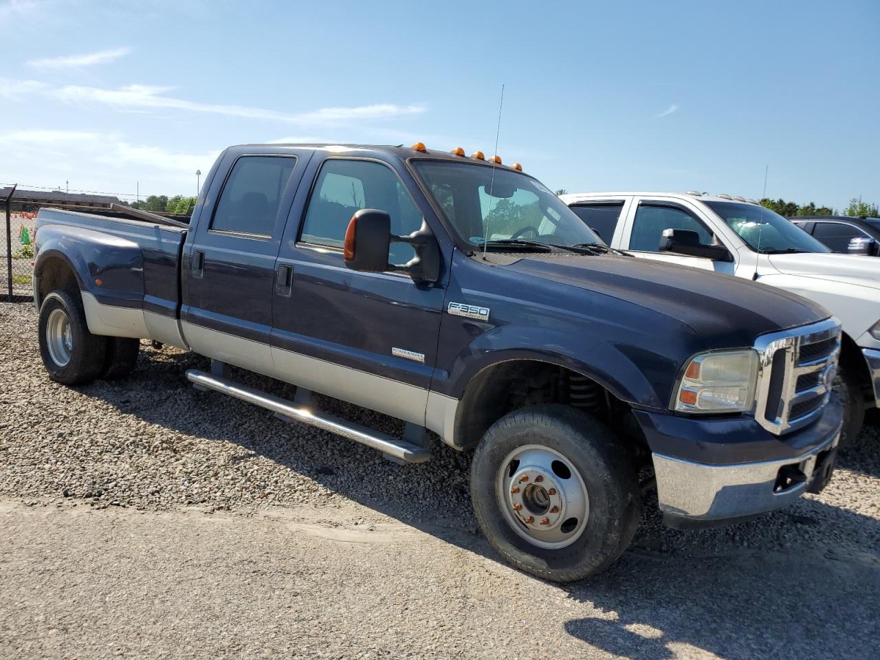 2005 Ford F350 Super Duty VIN: 1FTWW33P25EB09301 Lot: 52467384