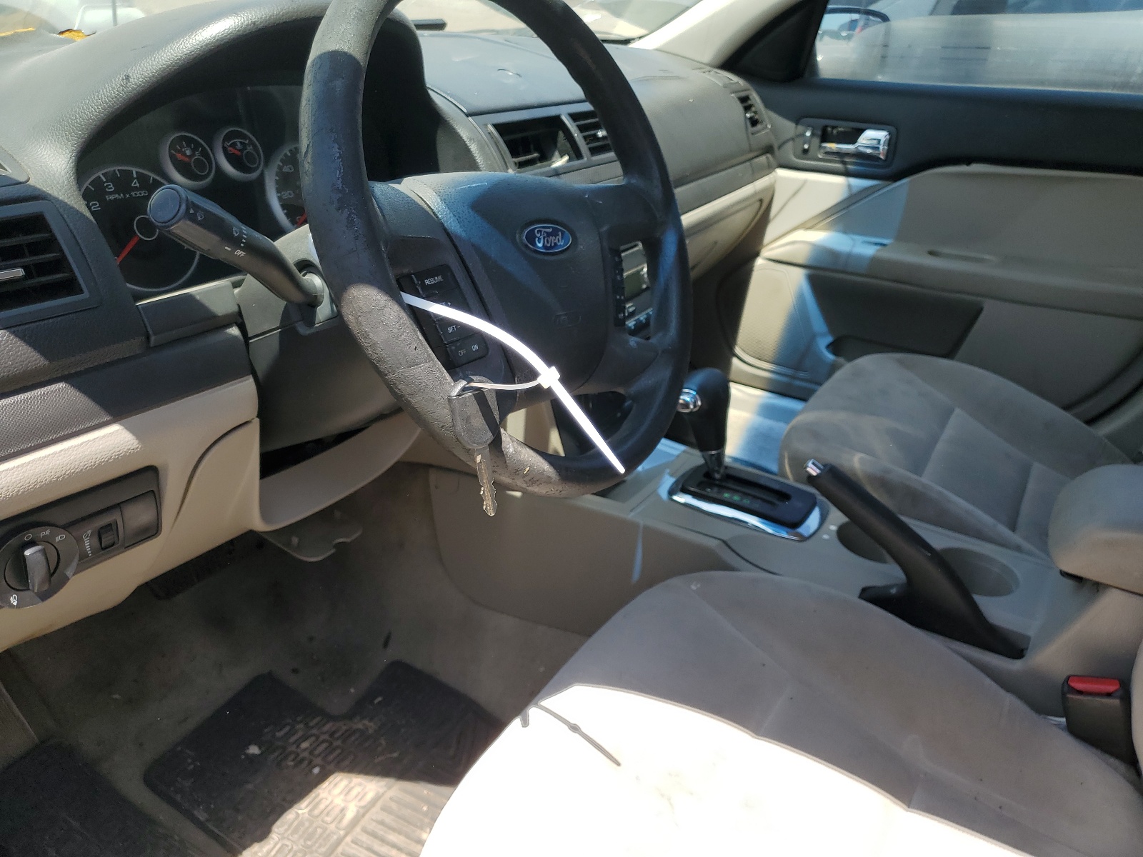 3FAHP07Z08R139050 2008 Ford Fusion Se