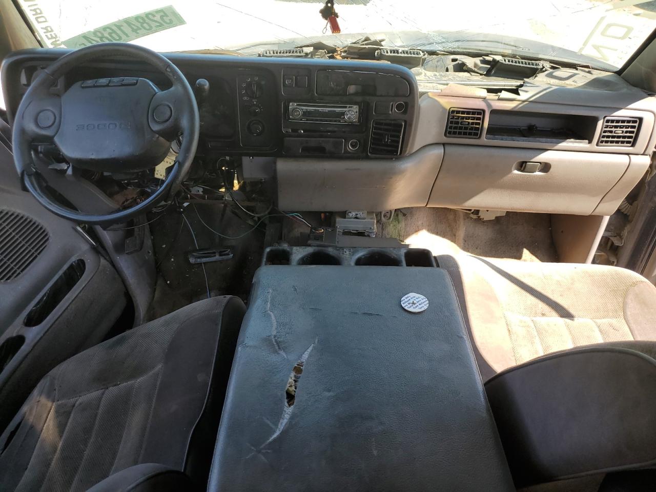 1995 Dodge Ram 2500 VIN: 3B7KF23C6SM147996 Lot: 52841684