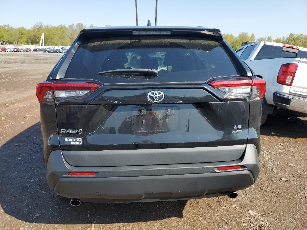 2T3G1RFV2MW164385 2021 Toyota Rav4 Le