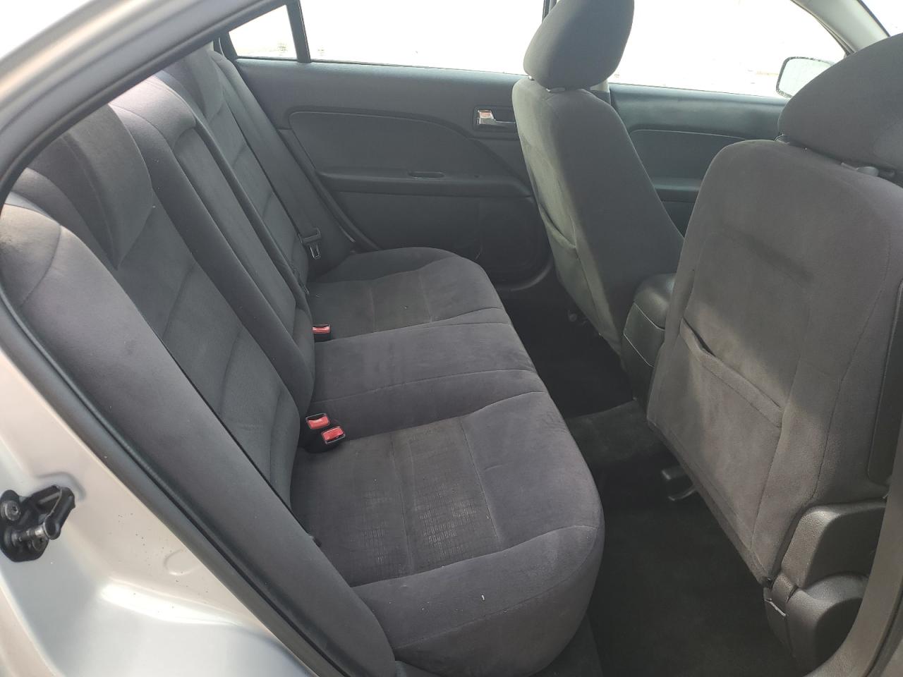 2009 Ford Fusion - Image 10