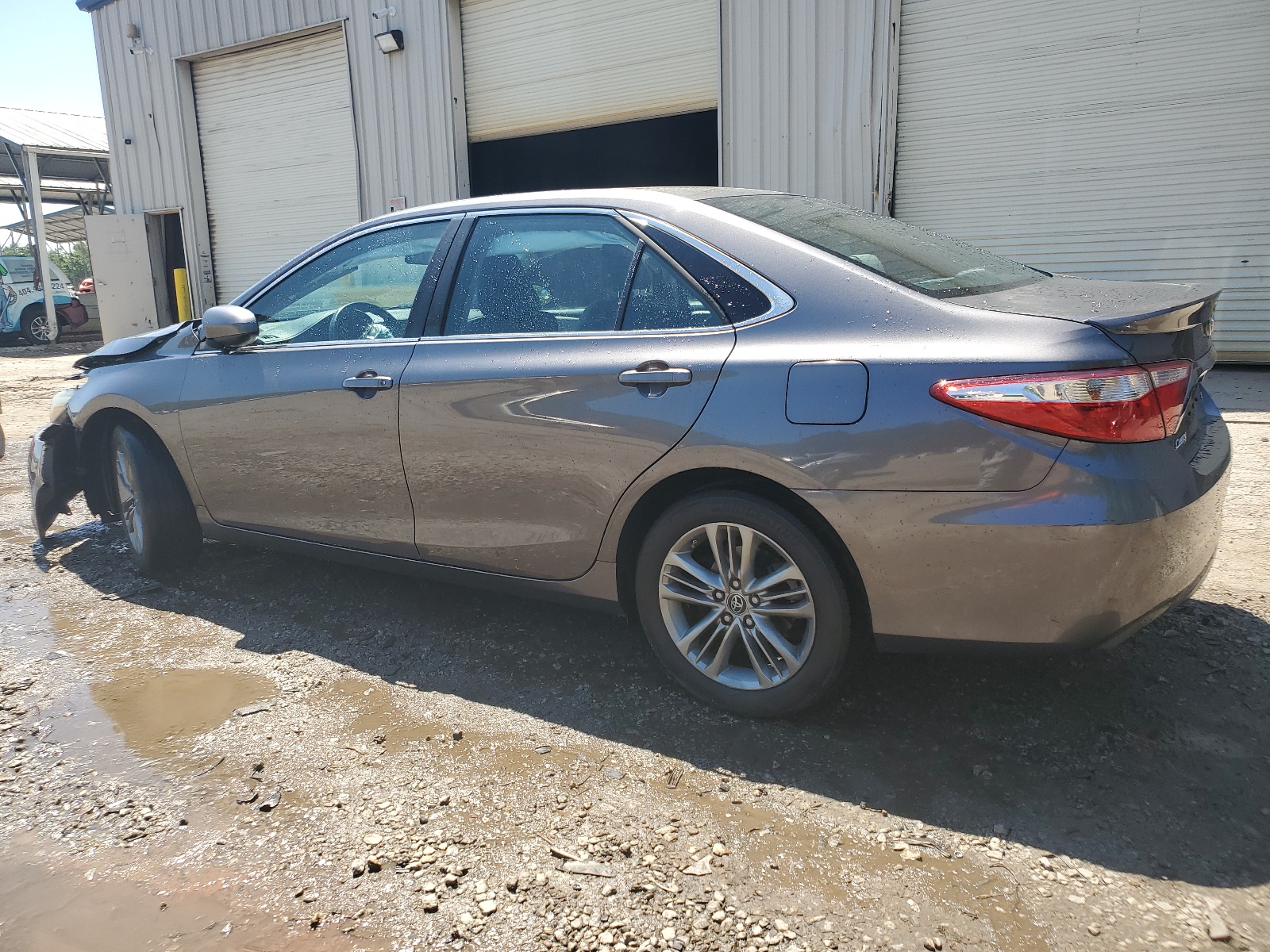 2016 Toyota Camry Le vin: 4T1BF1FK2GU135761