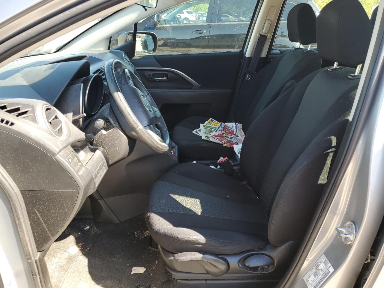2012 Mazda 5 - Image 7