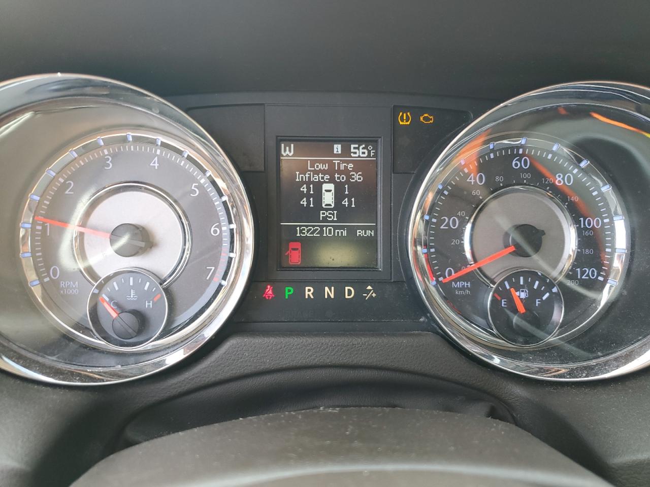 2014 Chrysler Town & Country Limited VIN: 2C4RC1GG8ER238618 Lot: 49567354