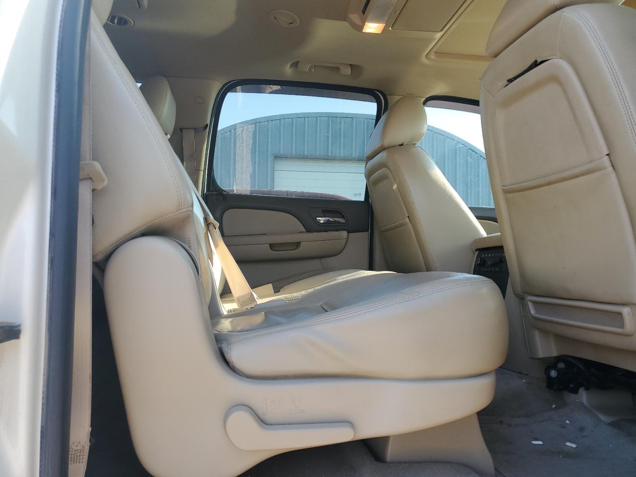 2011 Chevrolet Suburban K1500 Ltz VIN: 1GNSKKE32BR197079 Lot: 52272434