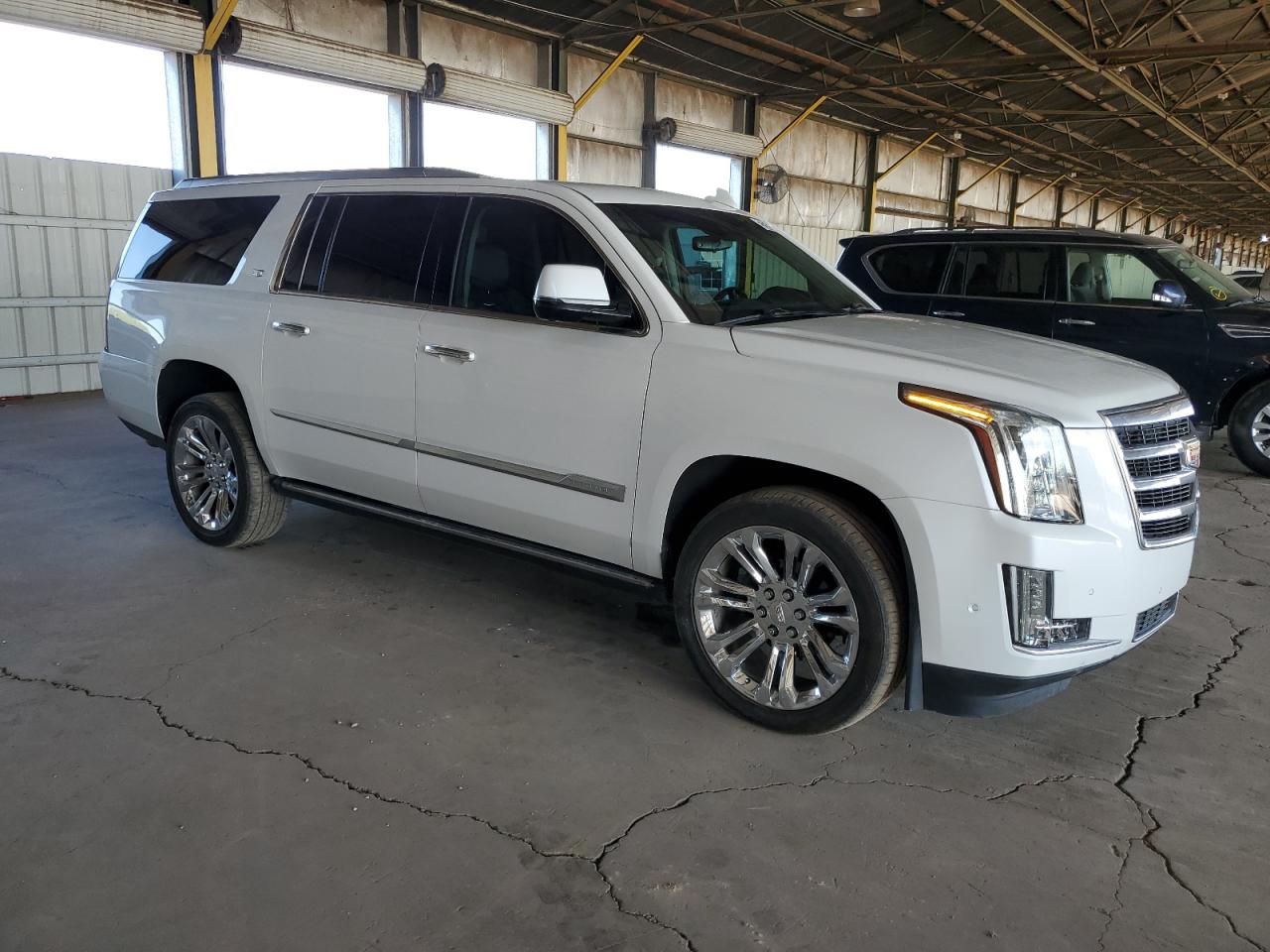 2019 Cadillac Escalade - Image 4