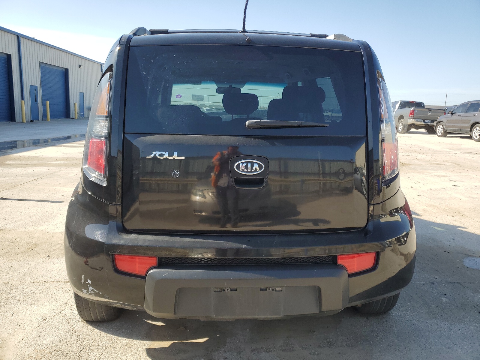 KNDJT2A21A7052379 2010 Kia Soul +