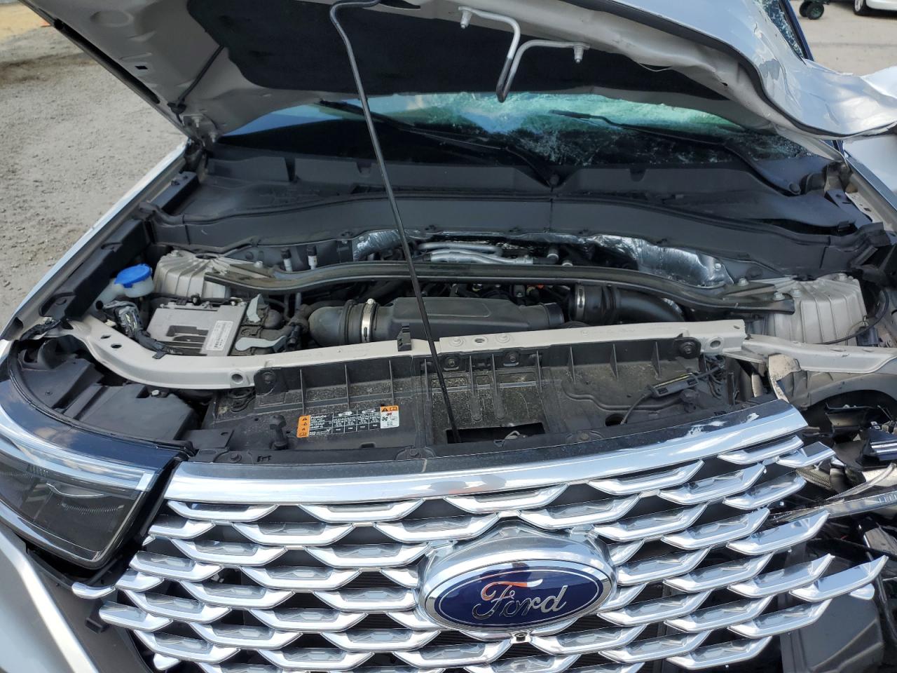 2020 Ford Explorer Platinum VIN: 1FM5K8HC0LGB38299 Lot: 51379554