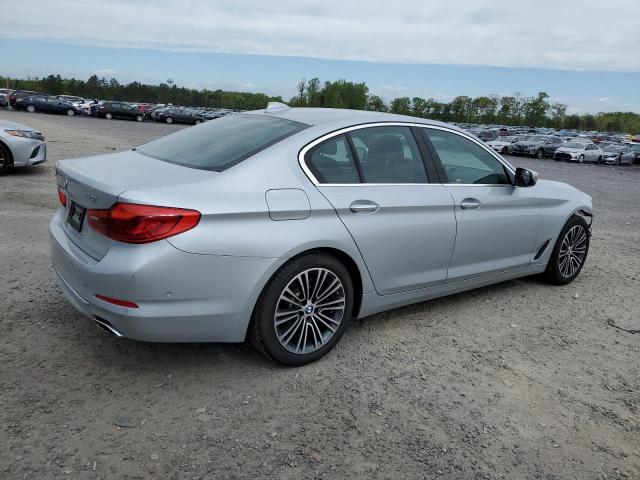  BMW 5 SERIES 2017 Серебристый