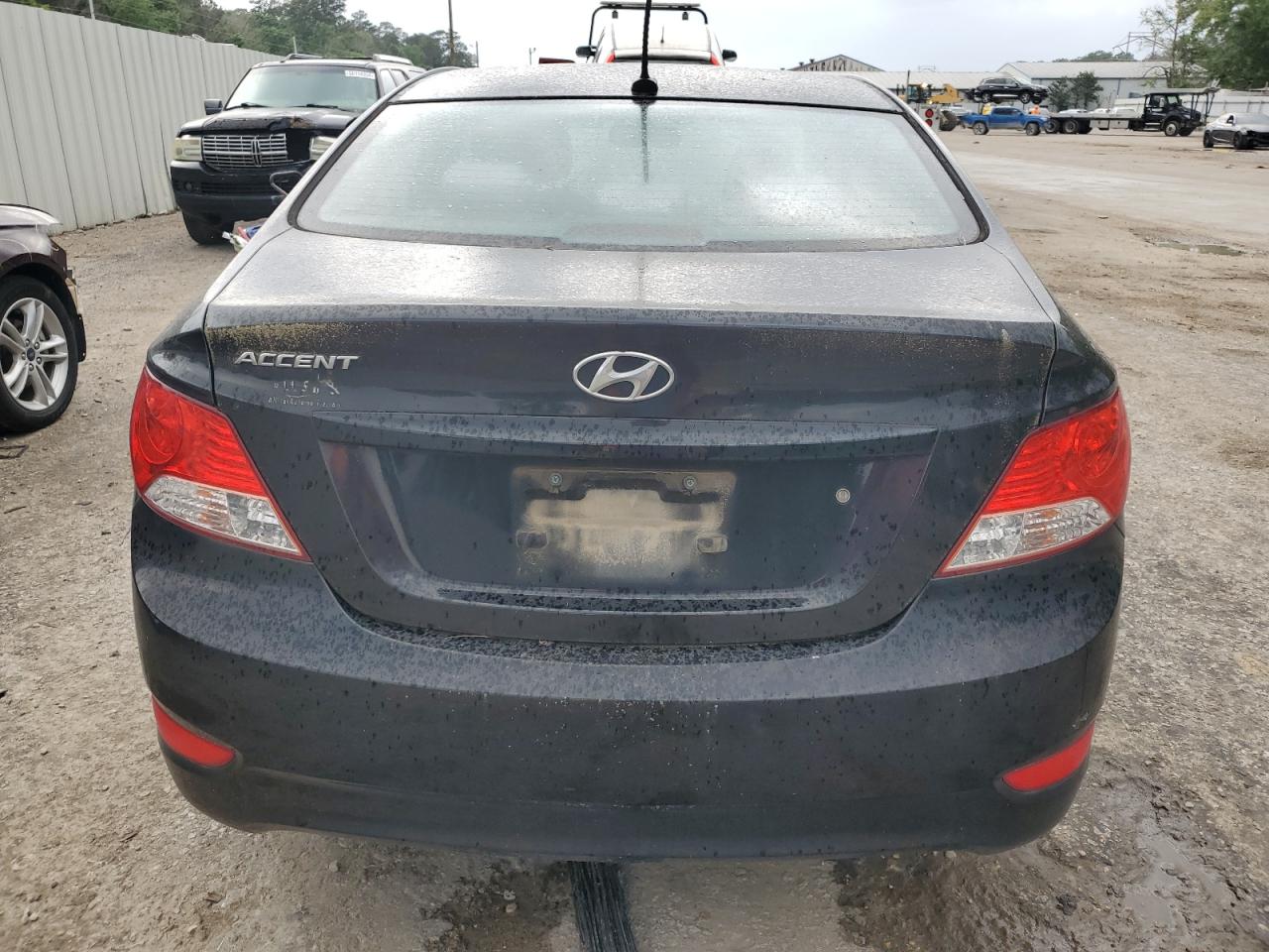 KMHCT4AE2DU426319 2013 Hyundai Accent Gls