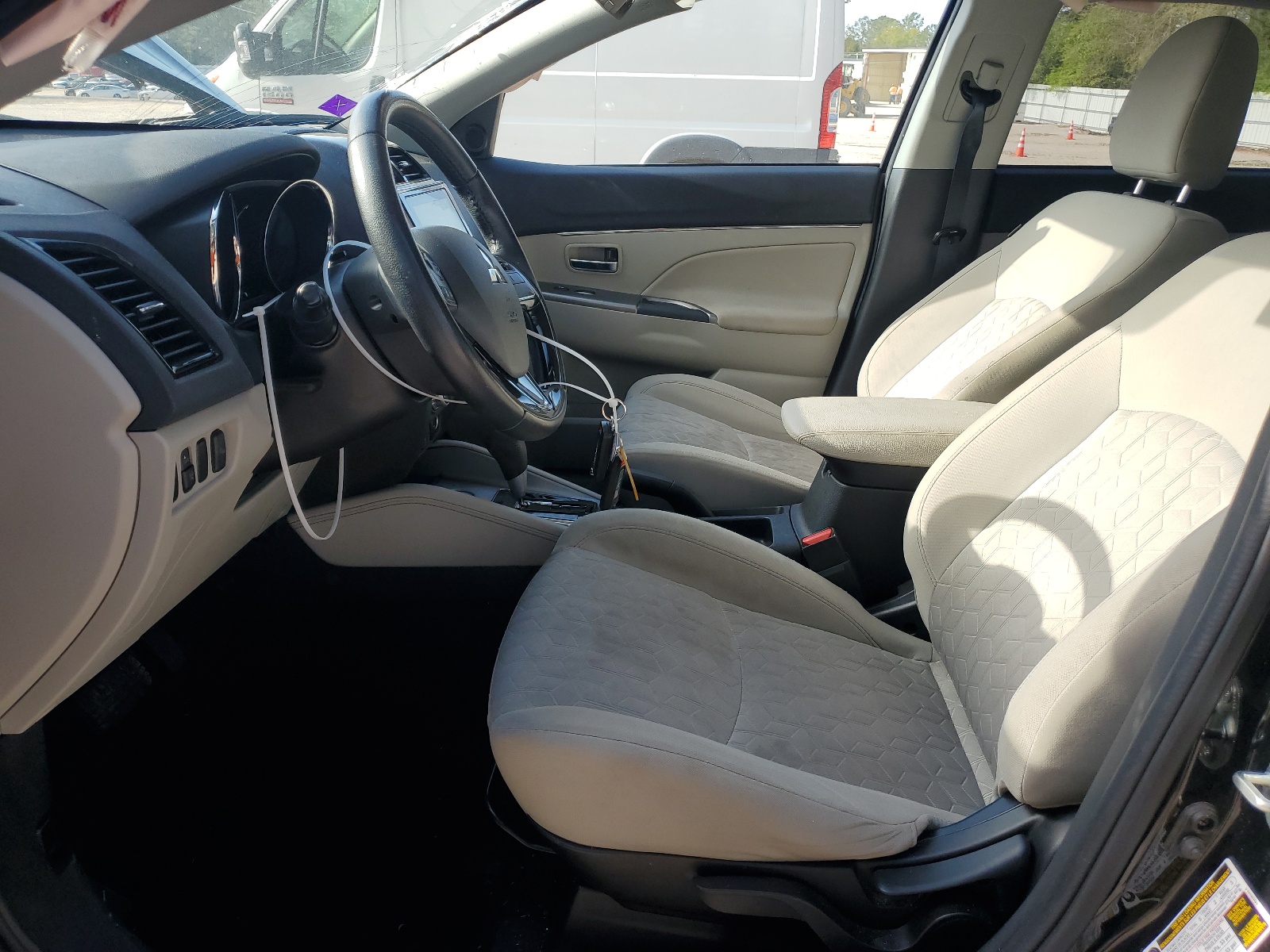 JA4APVAU8MU020441 2021 Mitsubishi Outlander Sport Se