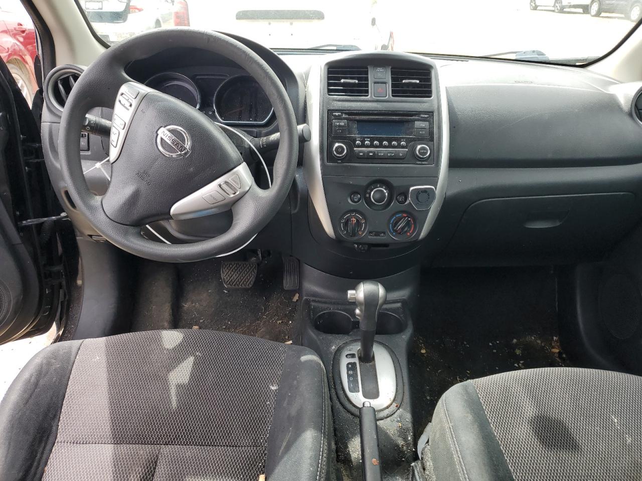 3N1CN7AP2GL807123 2016 Nissan Versa S