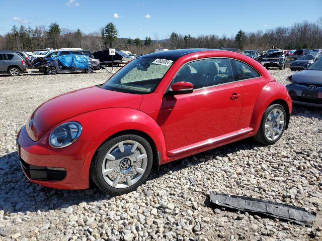 Хэтчбеки VOLKSWAGEN BEETLE 2013 Красный