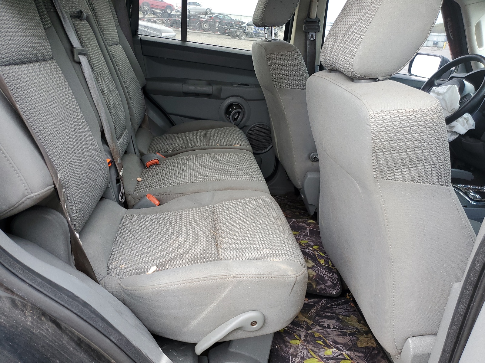 1J8HG48N56C229134 2006 Jeep Commander