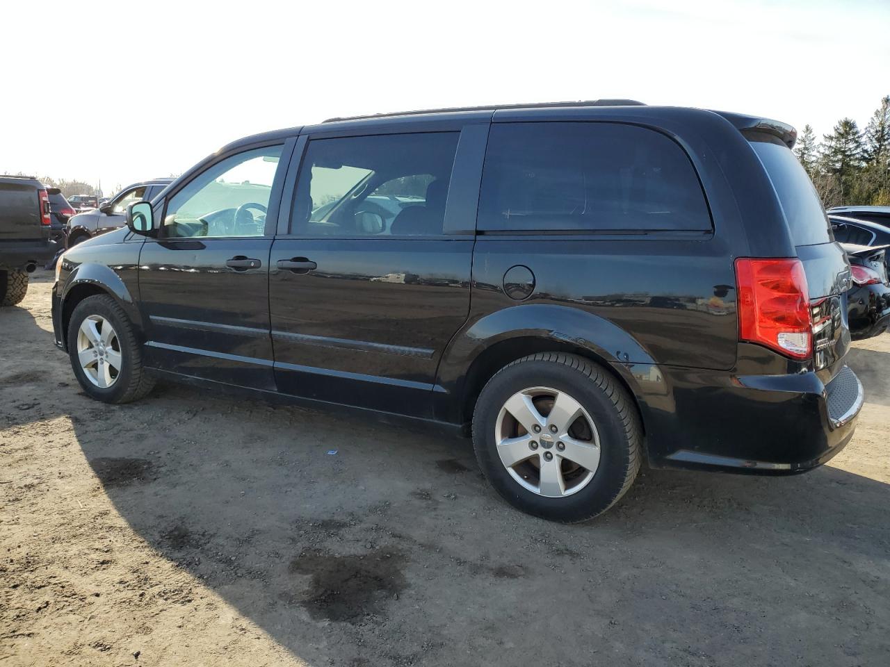 2C4RDGBG1FR579741 2015 Dodge Grand Caravan Se