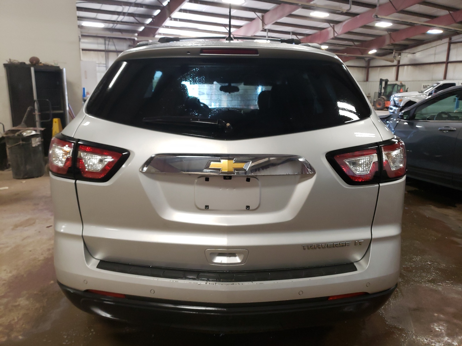 1GNKRGKDXEJ290215 2014 Chevrolet Traverse Lt