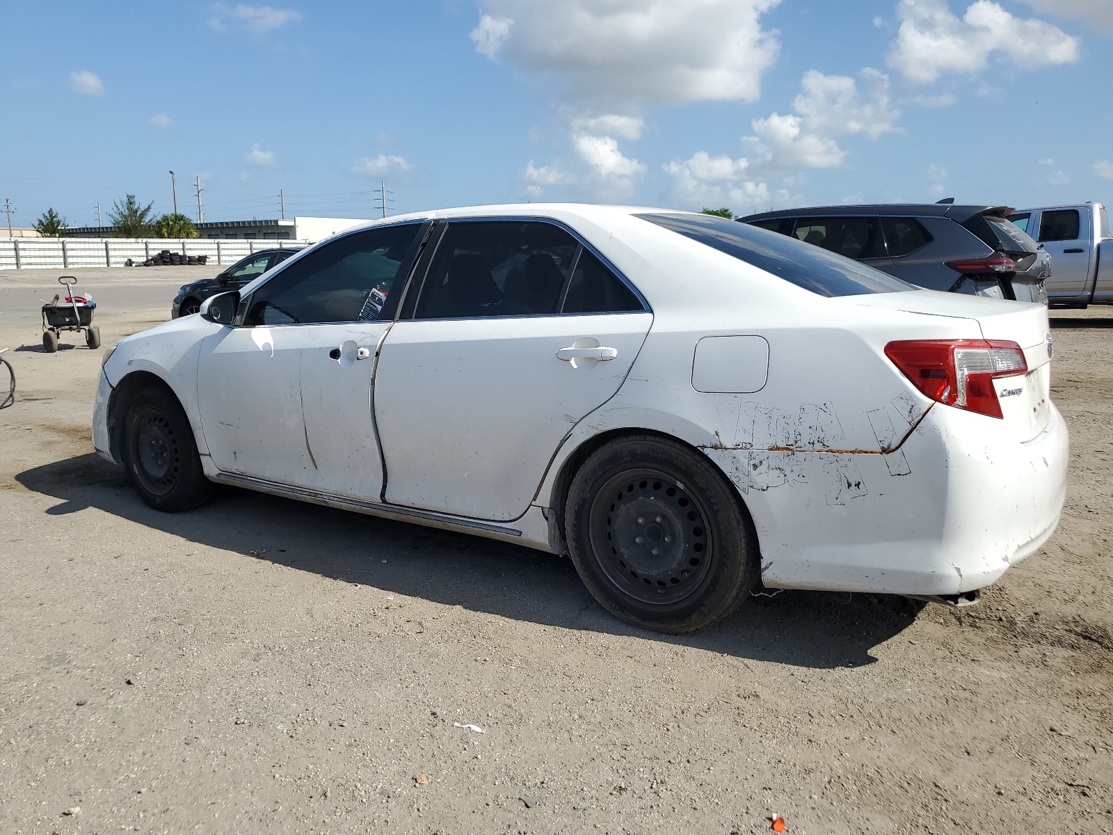 2012 Toyota Camry Base vin: 4T4BF1FKXCR201263