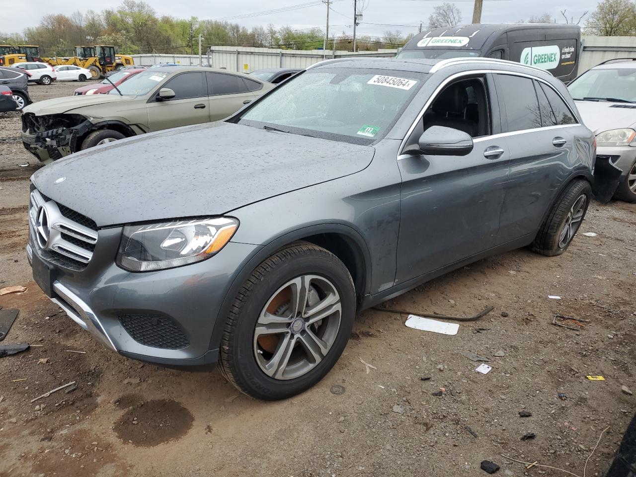 WDC0G4KB9HF198632 2017 Mercedes-Benz Glc 300 4Matic