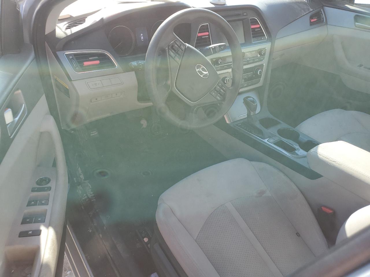 2016 Hyundai Sonata Se VIN: 5NPE24AF1GH376715 Lot: 50676824