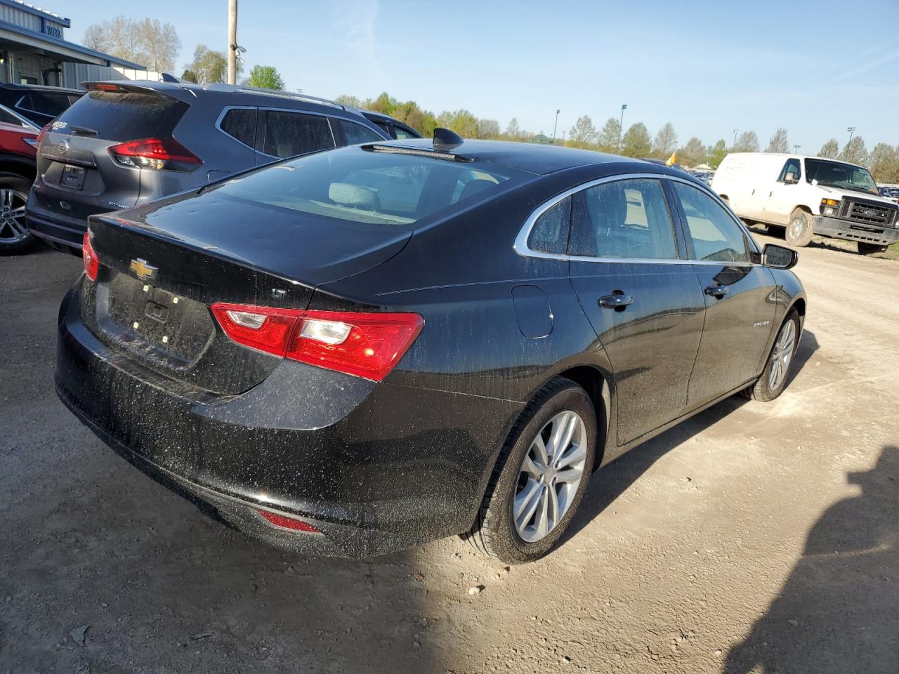 1G1ZE5STXHF252157 2017 Chevrolet Malibu Lt