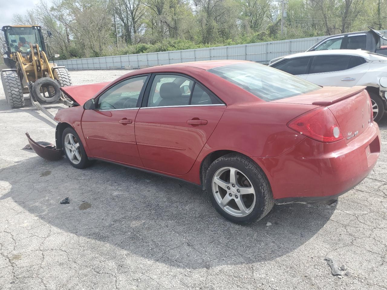 2007 Pontiac G6 Base red sedan gas 1G2ZG58N974222740 photo #3