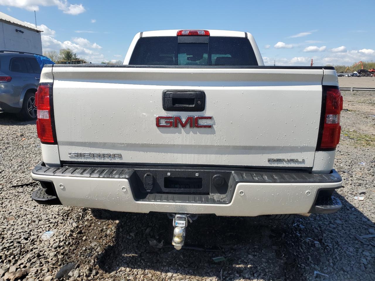 3GTU2WEJ7FG374562 2015 GMC Sierra K1500 Denali