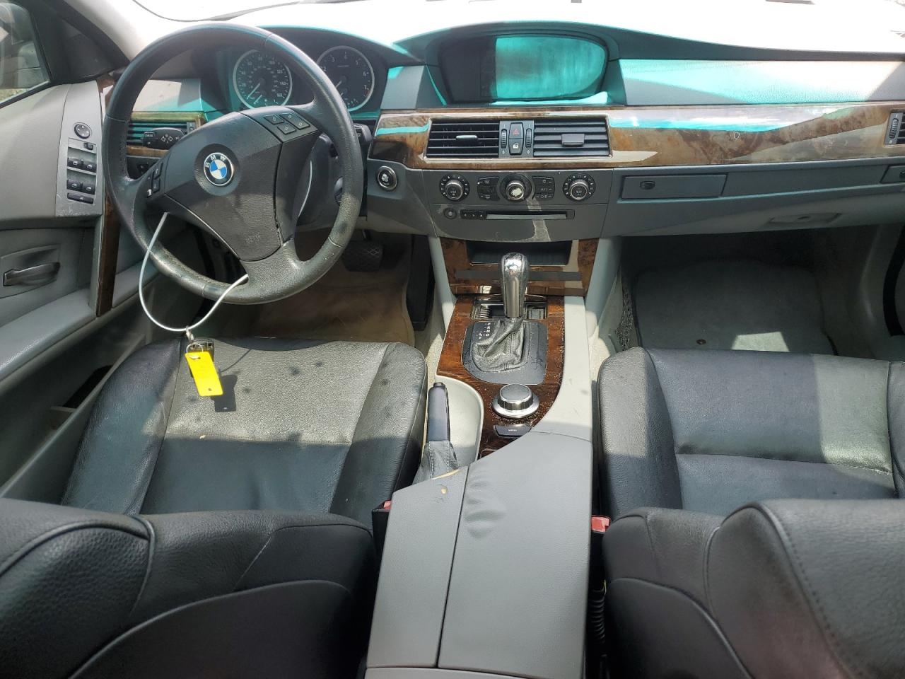 2007 BMW 525 I VIN: WBANE53537CW63001 Lot: 50454564
