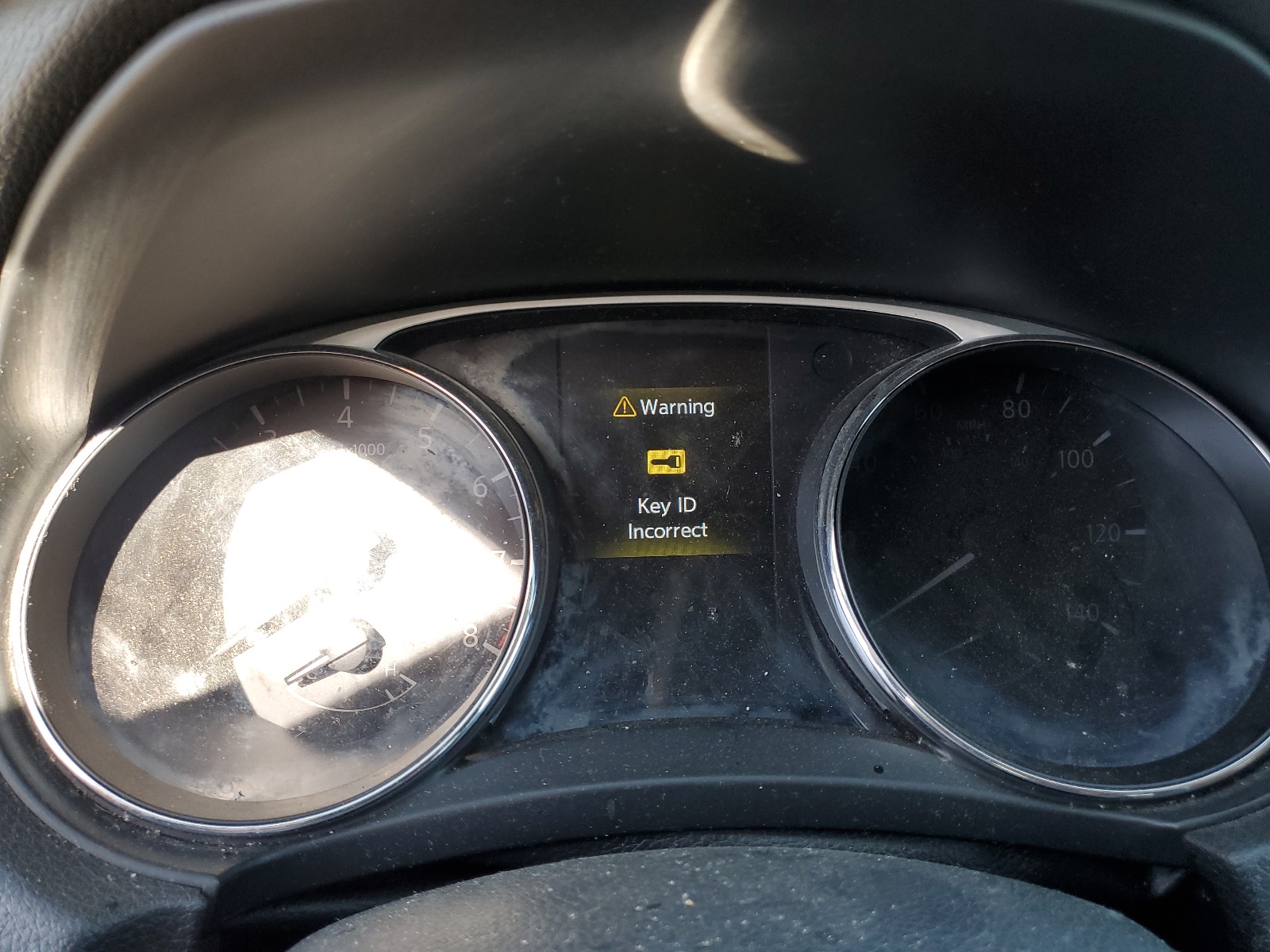 5N1AT2MT4FC826767 2015 Nissan Rogue S