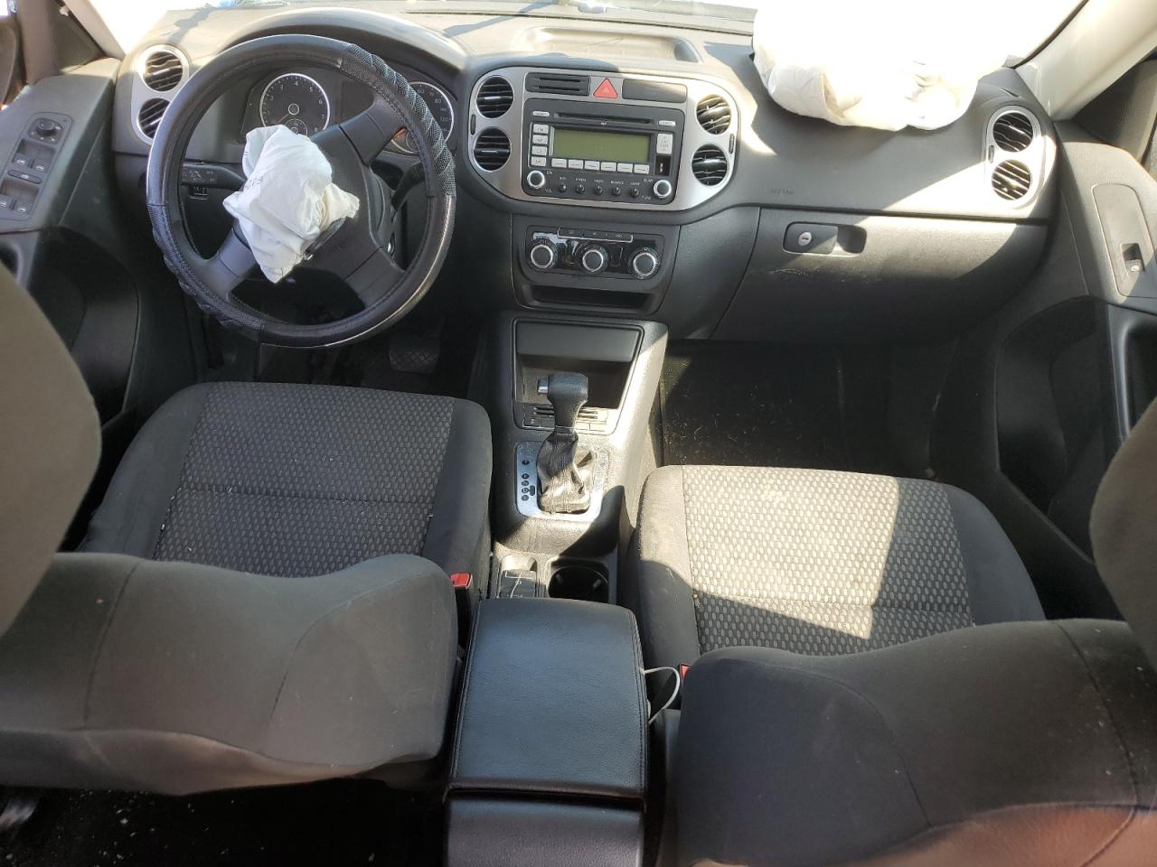 2010 Volkswagen Tiguan S VIN: WVGAV7AX3AW002314 Lot: 50514374