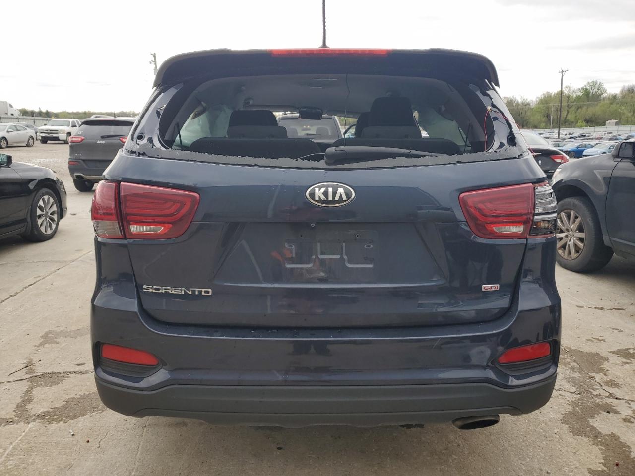 2019 Kia Sorento L VIN: 5XYPG4A34KG533945 Lot: 50516394