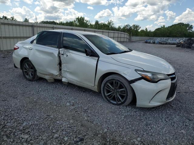  TOYOTA CAMRY 2017 Biały