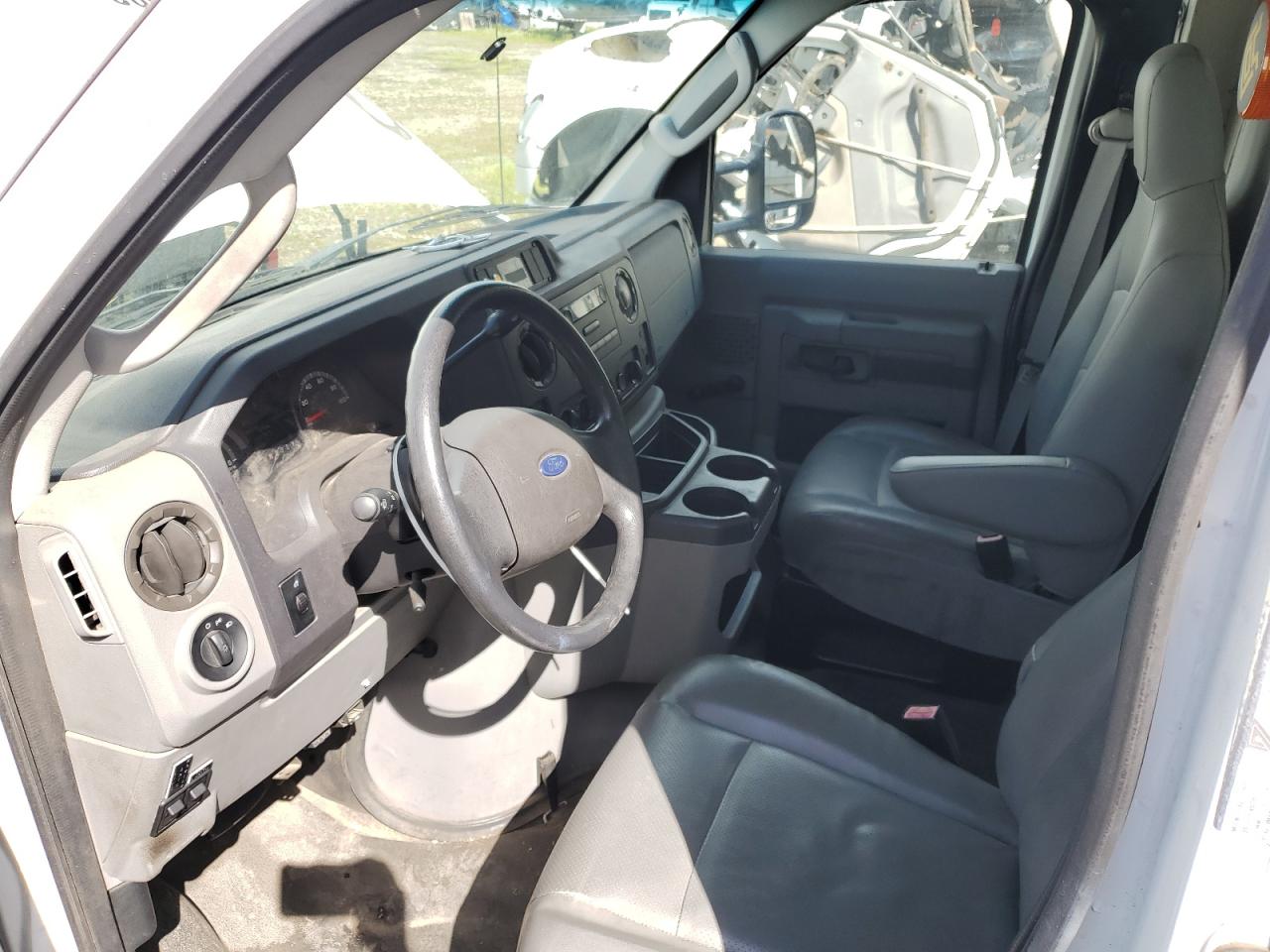 2011 Ford Econoline E450 Super Duty Cutaway Van VIN: 1FDXE4FL6BDA95244 Lot: 48234774