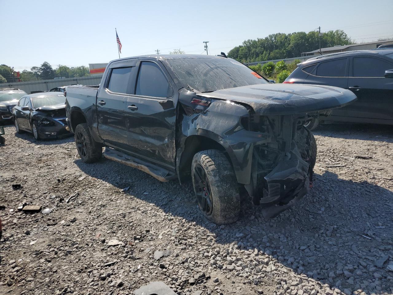 2021 Chevrolet Silverado - Image 4