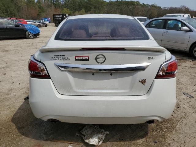  NISSAN ALTIMA 2015 White