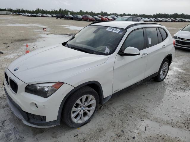 Кроссоверы BMW X1 2015 Белы