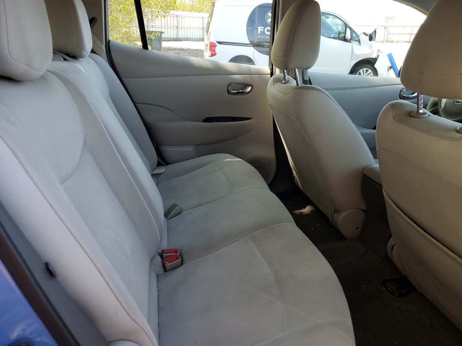 JN1AZ0CPXBT007108 2011 Nissan Leaf Sv