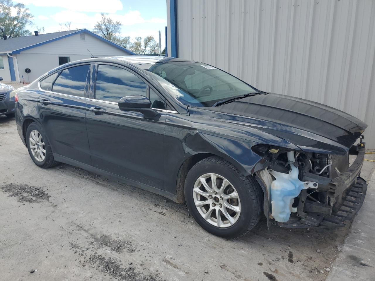 VIN 3FA6P0G75FR205823 2015 FORD FUSION no.4