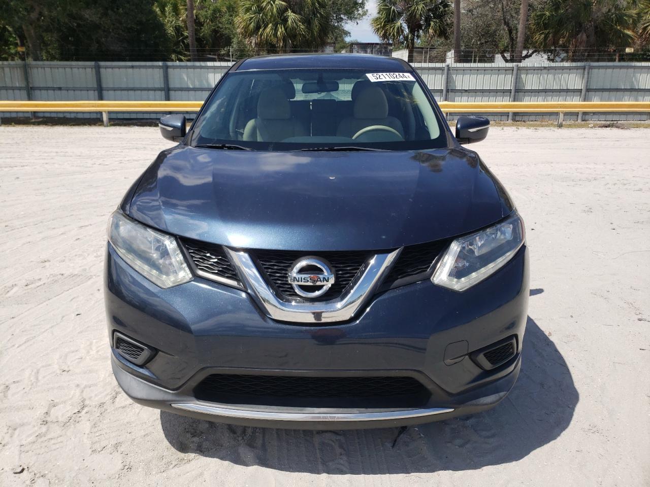 2015 Nissan Rogue S VIN: KNMAT2MT2FP572019 Lot: 52110244