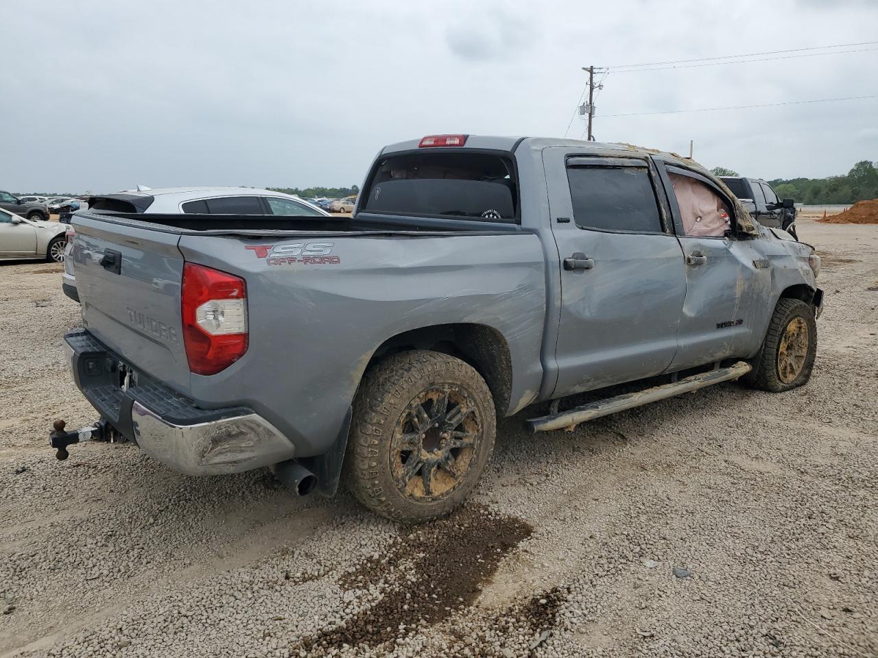 2020 Toyota Tundra Crewmax Sr5 VIN: 5TFEY5F12LX261590 Lot: 49142734