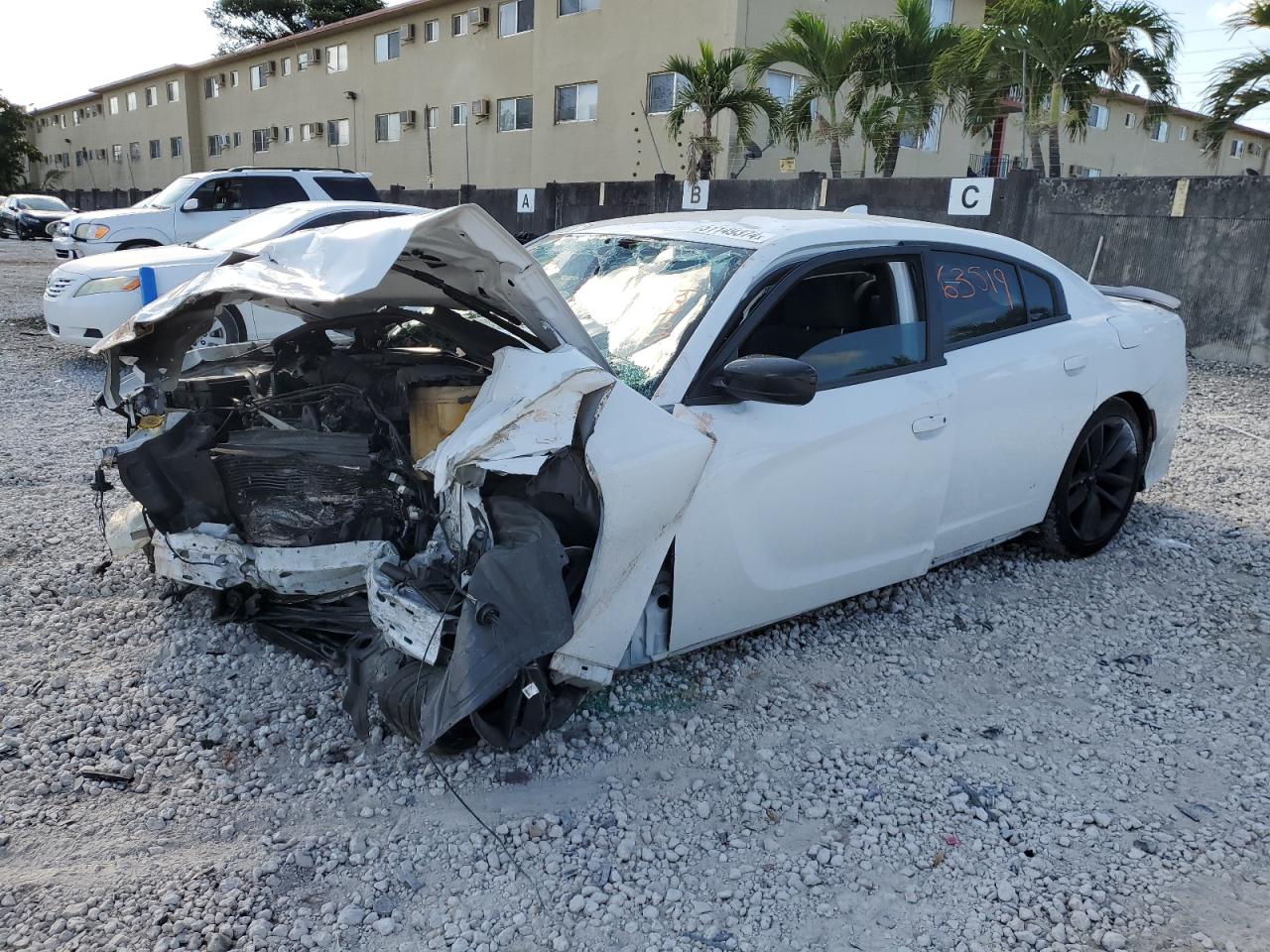 2021 Dodge Charger Gt იყიდება Opa Locka-ში, FL - Front End